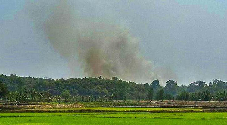 মিয়ানমারে ভয়াবহ বিস্ফোরণ, টেকনাফ সীমান্তে আতঙ্ক