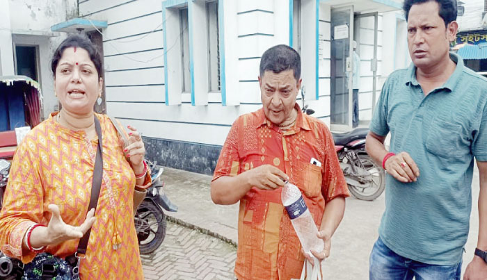 এক নারীকে নিয়ে দুই পুরুষের টানাটানি, শেষে ৩ জনের যে পরিণতি হলো