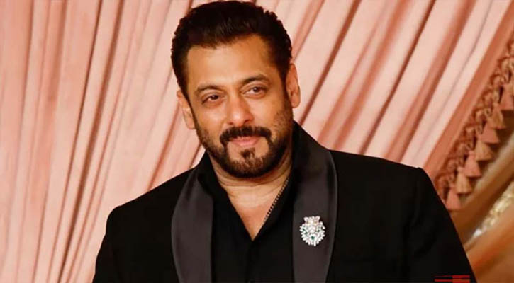 আন্দোলনে সমর্থন দেয়ার পরদিনই ছাত্রদের ঘরে ফেরার বার্তা সালমানের, কিন্তু কেন