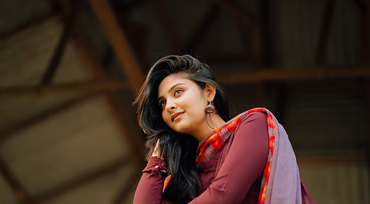 আসলেই কি নীহার প্রেমিক পাকিস্তানের নাগরিক?