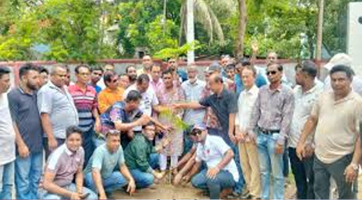 বৃক্ষরোপণ কর্মসূচির উদ্বোধন করলেন প্রধানমন্ত্রী