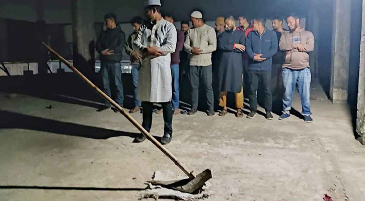 রংপুরে ‍‍`লাঙলের জানাজা‍‍` ছবি ভাইরাল