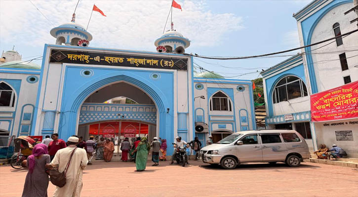 ধর্মীয় আবেগের আড়ালে কোটি টাকার হিসাব, প্রশ্নের মুখে কারা?