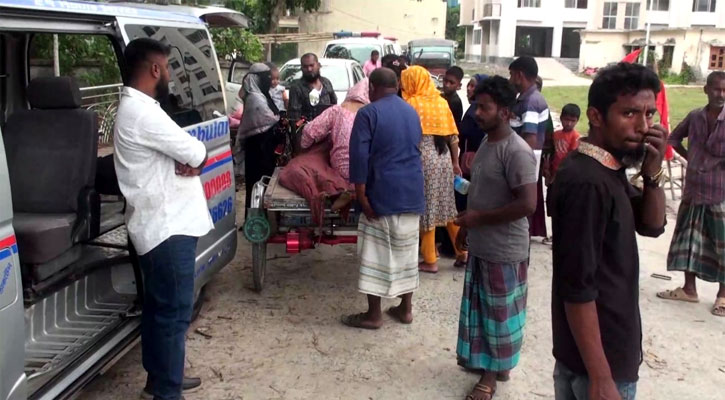 নিয়ন্ত্রণ হারিয়ে দোকানে আঘাত, প্রাণ গেল শিশুর