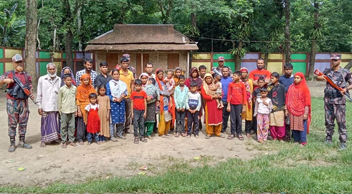 বাংলাদেশে অনুপ্রবেশের সময় ১২১ জন আটক