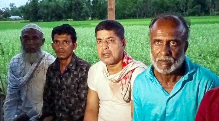 ‘বাংলাদেশে আসতে না চাইলে নির্যাতন চালায় বিএসএফ’