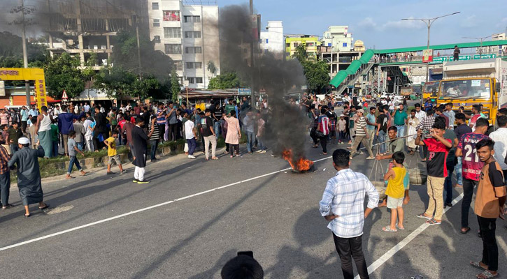 এনসিপির সমাবেশে হামলা, ঢাকা-চট্টগ্রাম মহাসড়ক অবরোধ