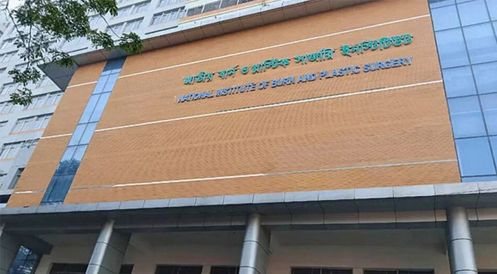 এবার সবাইকে কাঁদিয়ে চলে গেল সপ্তম শ্রেণির আয়ান