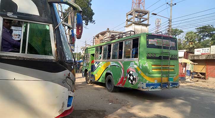 যে কারণে আন্তঃজেলা রুটে বাস চলাচল ‘বন্ধ’ আজ