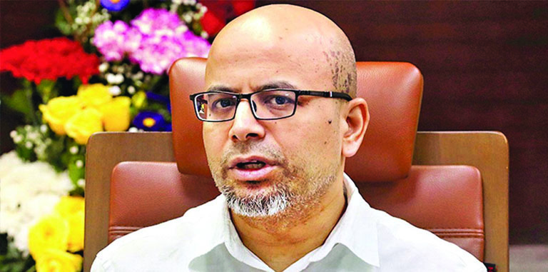 দেশ ছেড়েছেন ফয়েজ আহমদ তৈয়্যব