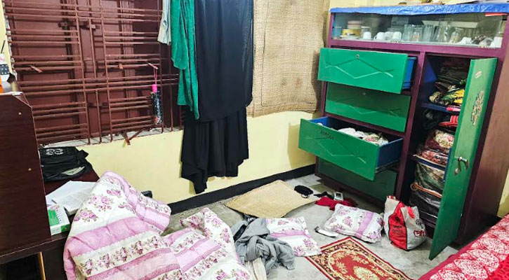 সৌদি প্রবাসীর বাড়িতে দুর্ধর্ষ ডাকাতি