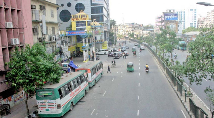 ফাঁকা রাজধানী, সড়কে নেই যানবাহনের চাপ