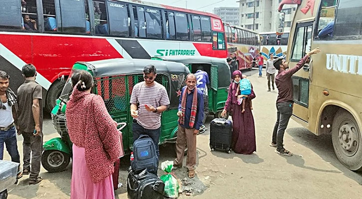 ঈদের ১৫ দিনে সড়কে প্রাণ গেছে ৩৯০ জনের