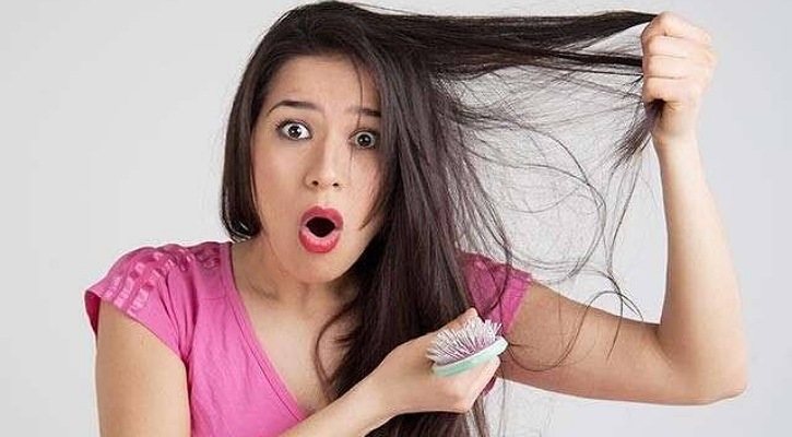 গরমে চুলের যত্নে যে ভুলগুলো করছেন