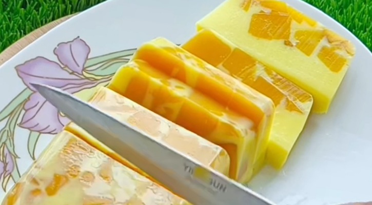 আমের জেলো পুডিং রেসিপি