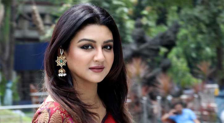 জয়ার সিনেমা ‘ফেরেশতে’ দিয়ে ইরানে চলচ্চিত্র উৎসব শুরু