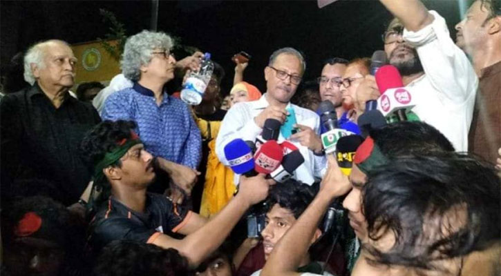 দাবি মেনে নেওয়ায় আন্দোলন প্রত্যাহার
