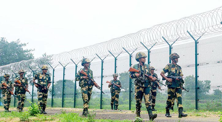 সীমান্তে কাঁটাতারের বেড়া দিতে ৪৫ দিনের মধ্যে জমি পাবে বিএসএফ