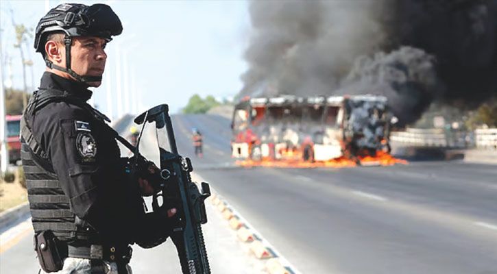 মাদক গোষ্ঠীর দ্বন্দ্বে ‘যুদ্ধক্ষেত্র’ মেক্সিকো