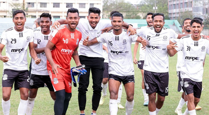 ২৩ বছর পর লিগ শিরোপা ঘরে তুলল মোহামেডান
