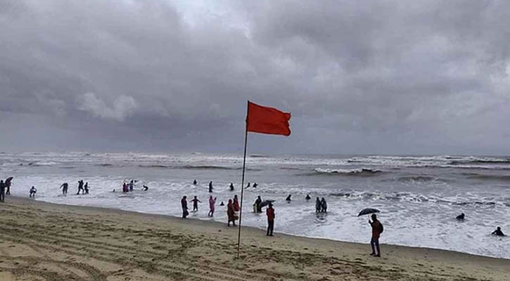 চার সমুদ্রবন্দরে ৩ নম্বর সতর্কতা জারি