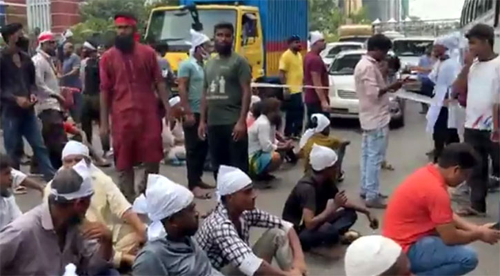 বনানীতে সড়ক অবরোধ, তীব্র যানজটে জনদুর্ভোগ