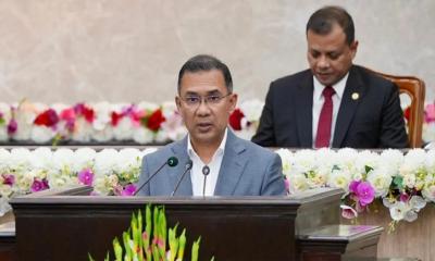 ‘নিরাপত্তার ঘেরাটোপ সরকার প্রধানকে যেন জনগণ থেকে দূরে ঠেলে না দেয়’: প্রধানমন্ত্রী