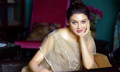 ‘মানুষ বলে, আমার পুরো শরীর নাকি প্লাস্টিক সার্জারি করা’