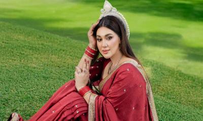 কোথাও যেতে মন চায় না, এবার বাসায় সময় কাটাব : অপু বিশ্বাস