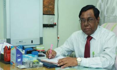 ২০০ কোটি টাকা দিয়ে উপদেষ্টা হতে চেয়েছিলেন কে এই চিকিৎসক