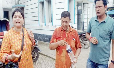 এক নারীকে নিয়ে দুই পুরুষের টানাটানি, শেষে ৩ জনের যে পরিণতি হলো