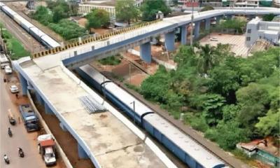 ৯০ ডিগ্রি বাঁকযুক্ত সেতুতে কীভাবে চলবে যানবাহন