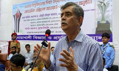 পঙ্কিল রাজনীতি বিশ্ববিদ্যালয় চত্বরে আনবেন না : শিক্ষা উপদেষ্টা