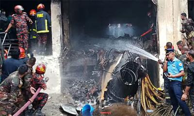 উত্তরার বিমান দুর্ঘটনা নিয়ে যা বললেন শায়খ আহমাদুল্লাহ