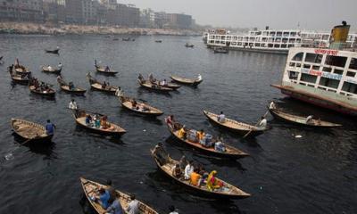 বুড়িগঙ্গা থেকে নারীসহ ৪ জনের মরদেহ উদ্ধার