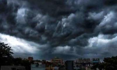 আকাশে কালো মেঘ, ১৪ জেলায় বজ্রসহ বৃষ্টির আভাস