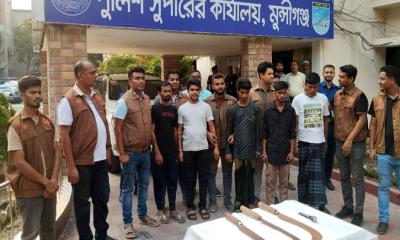 এক্সপ্রেসওয়েতে ডাকাতির চেষ্টা, ভিডিও দেখে ৫ জনকে আটক করল পুলিশ