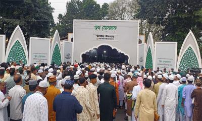 জাতীয় ঈদগাহে ঈদুল ফিতরের প্রধান জামাত অনুষ্ঠিত