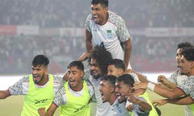 হামজার জোড়া গোলেও নেপালকে হারাতে পারল না বাংলাদেশ