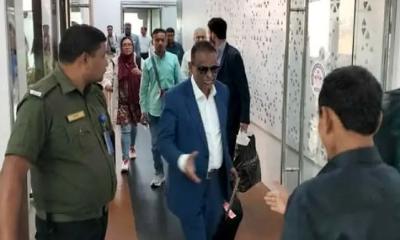১৫ বছর পর দেশে ফিরলেন হানিফ পরিবহনের মালিক, কারণ কী