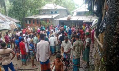 গরু আনতে গিয়ে বজ্রপাতে প্রাণ গেল কৃষকের