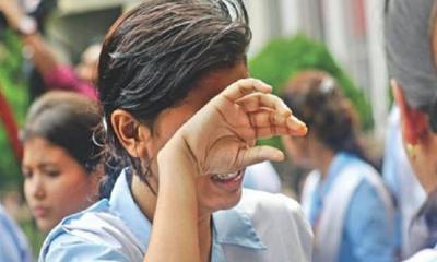 পরীক্ষার রেজাল্ট খারাপ হয়েছে, সন্তানকে কীভাবে সামলাবেন