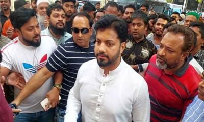 ‘বিতর্কিত উপদেষ্টাদের’ হুঁশিয়ার করে যা বললেন ইশরাক