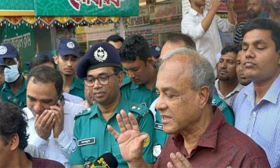 এবার স্বস্তিতে ও নির্বিঘ্নে ঈদযাত্রা করতে পারছে জনগণ : স্বরাষ্ট্র উপদেষ্টা