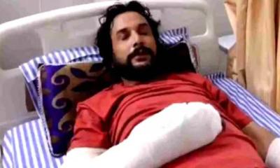 বিয়ে করতে রাজি না হওয়ায় প্রেমিকের হাত-পা ভাঙলেন তরুণী