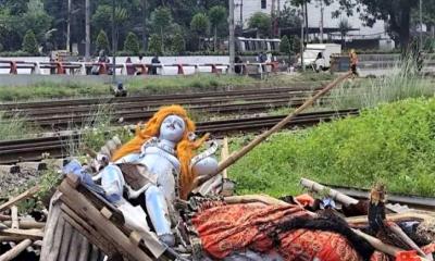 ঢাকায় মন্দির ভাঙার প্রতিক্রিয়ায় অন্তর্বর্তী সরকারকে যা বলল ভারত 