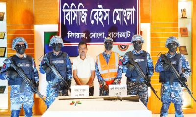 সুন্দরবনে অভিযানে ডাকাত আনারুল বাহিনীর সদস্য আটক