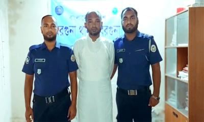 বরগুনায় উপজেলা চেয়ারম্যান গ্রেপ্তার