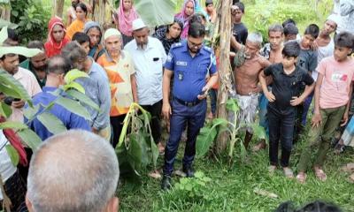 কলাবাগানে পড়ে ছিল যুবকের মরদেহ 