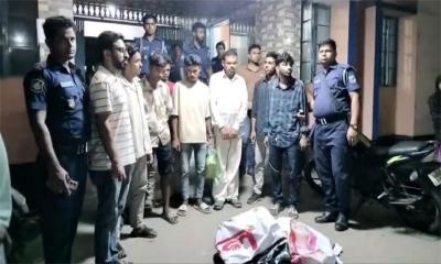আ.লীগের মিছিলের প্রস্তুতি, ব্যানারসহ আটক ৮